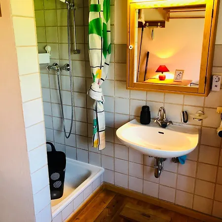 Tante Kamps Hus - Uriges Haeuschen Mit Garten Und Geschichte Nyaraló *